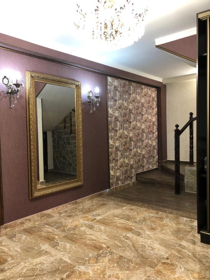 Гостевой Дом Siella Hotell Sukhumi Eksteriør bilde