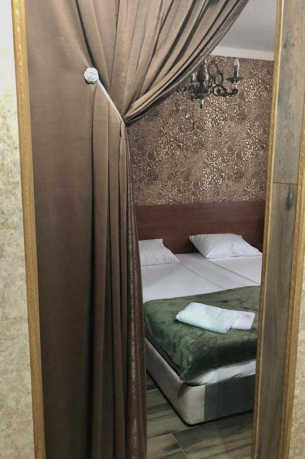 Гостевой Дом Siella Hotell Sukhumi Eksteriør bilde